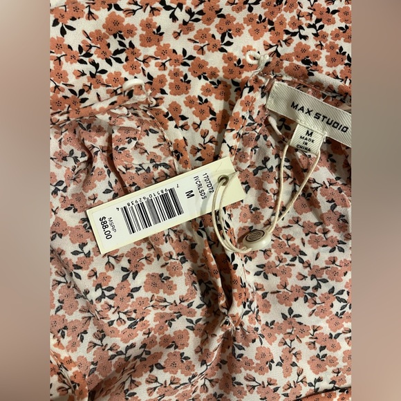 NWT Max Studio Medium ruched sleeve floral flowy blouse shirt - Picture 6 of 9